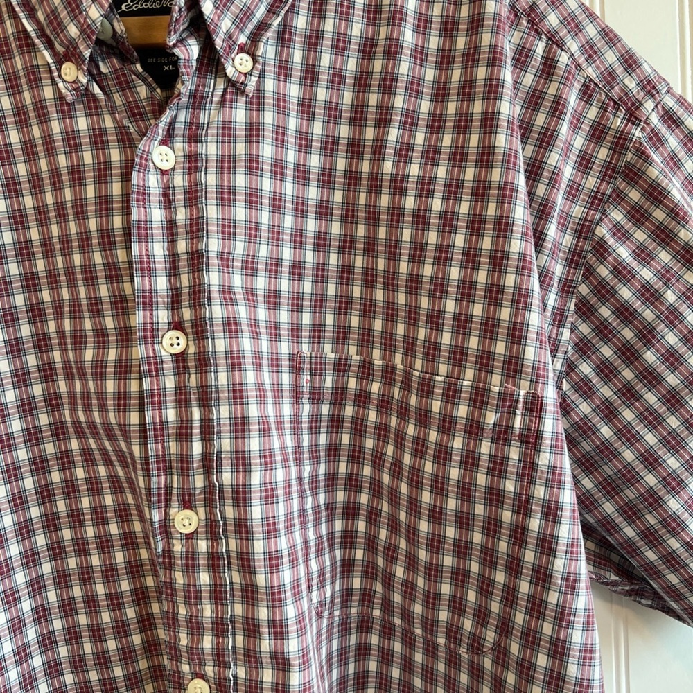 Eddie Bauer Button Down Short Sleeve Red Plaid Men's Size XL work shirt‎ - Picture 5 of 7